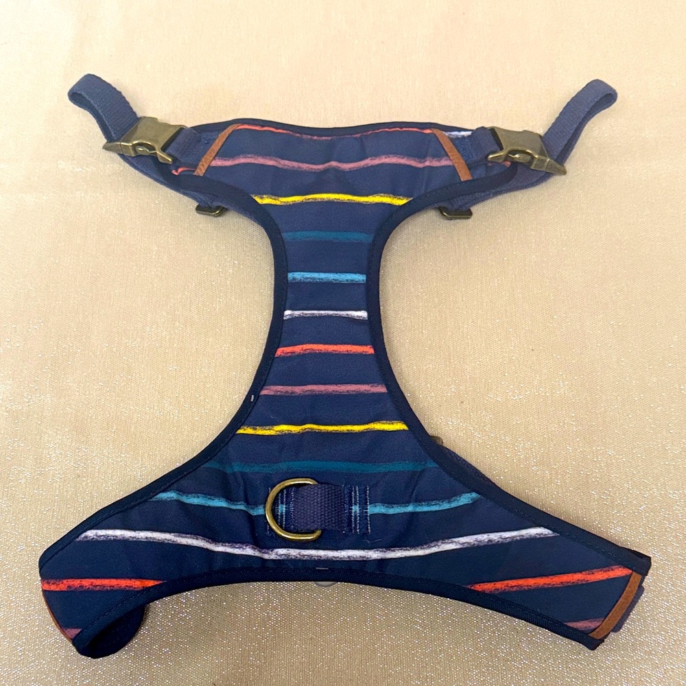 Top Paw Navy Dog Harness with Brass Accents. NWOT